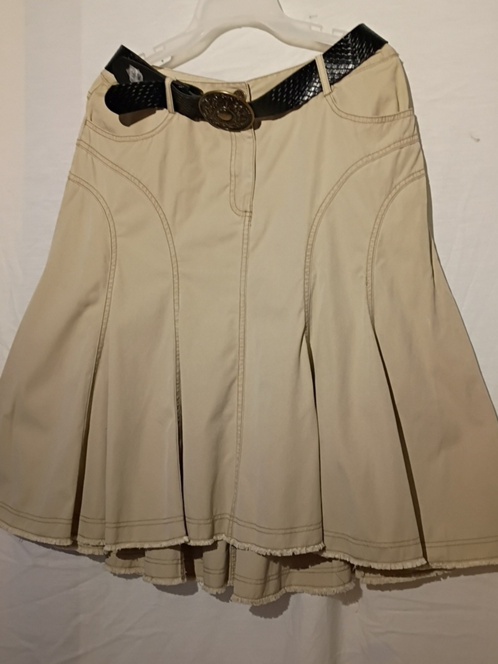 Faded Glory Cream Circle Skirt with Black Belt